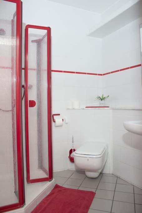 Ferienhaus Schoene Aussicht Ferienwohnung Rot Hemfurth-Edersee Exteriör bild