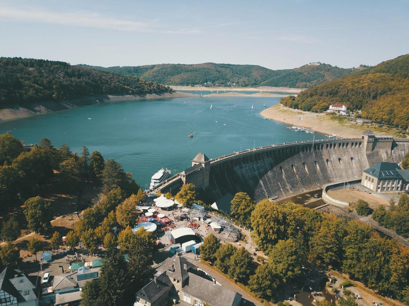 Ferienhaus Schoene Aussicht Ferienwohnung Rot Hemfurth-Edersee Exteriör bild